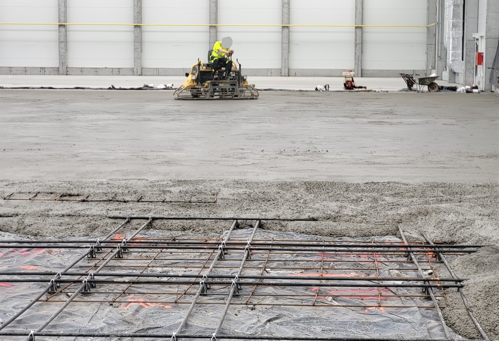 plyty na gruncie edit